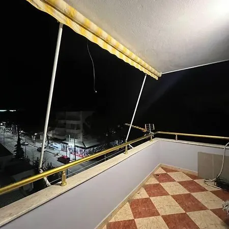 Lovely By The Seaside Appartement Golem (Tirana)